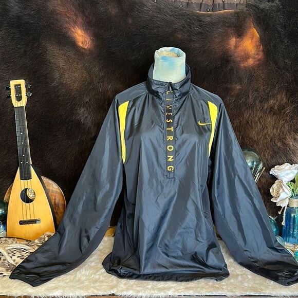 Nike windbreaker M (5025D) - Picture 1 of 9